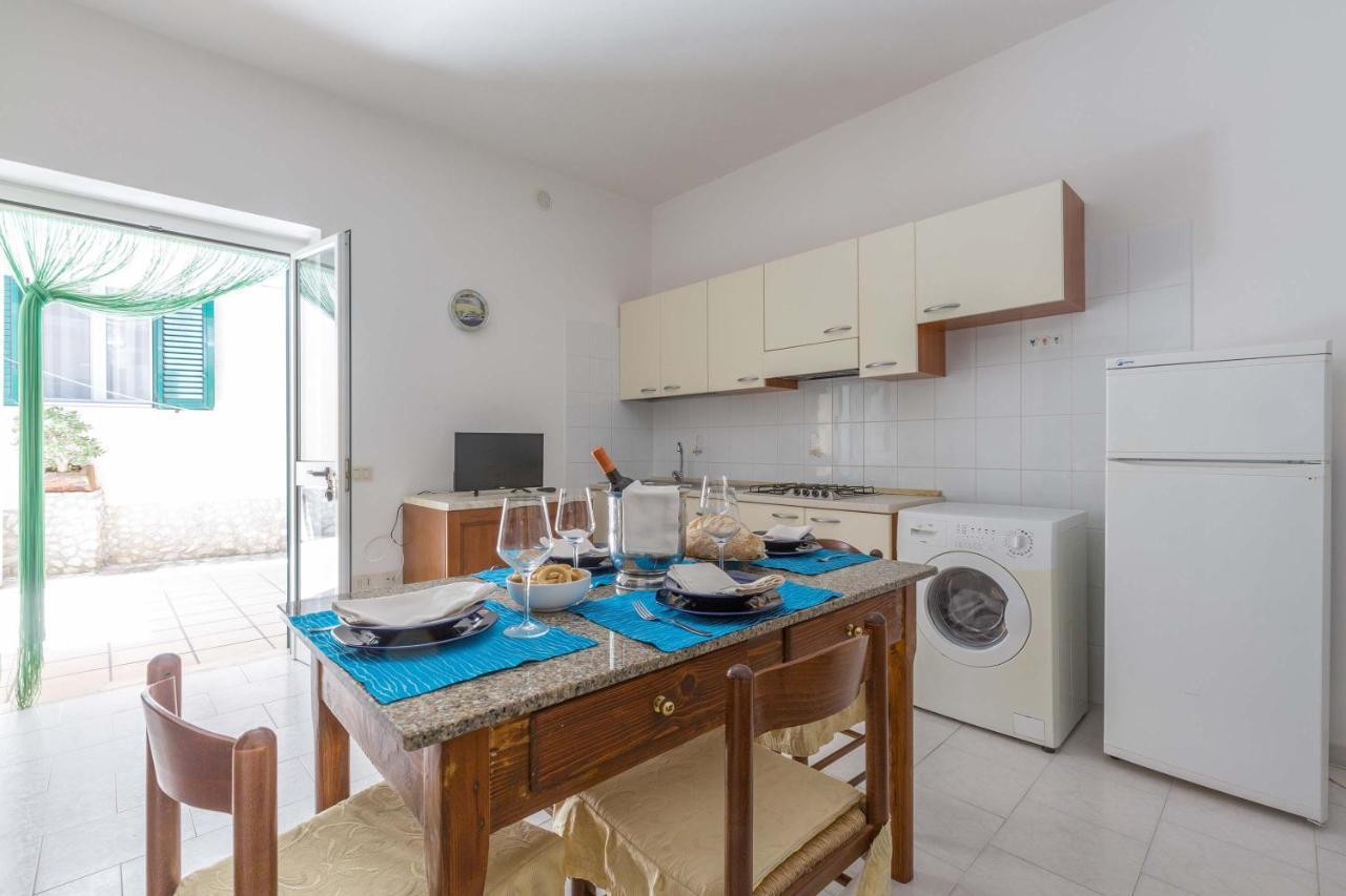 Il Bacio Del Sole By Barbarhouse Apartment เวียสเต ภายนอก รูปภาพ