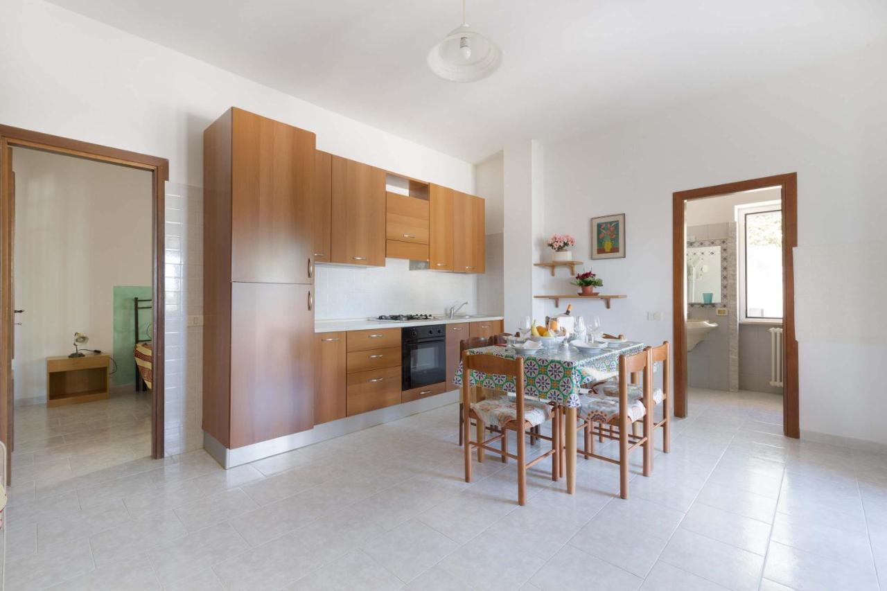 Il Bacio Del Sole By Barbarhouse Apartment เวียสเต ภายนอก รูปภาพ
