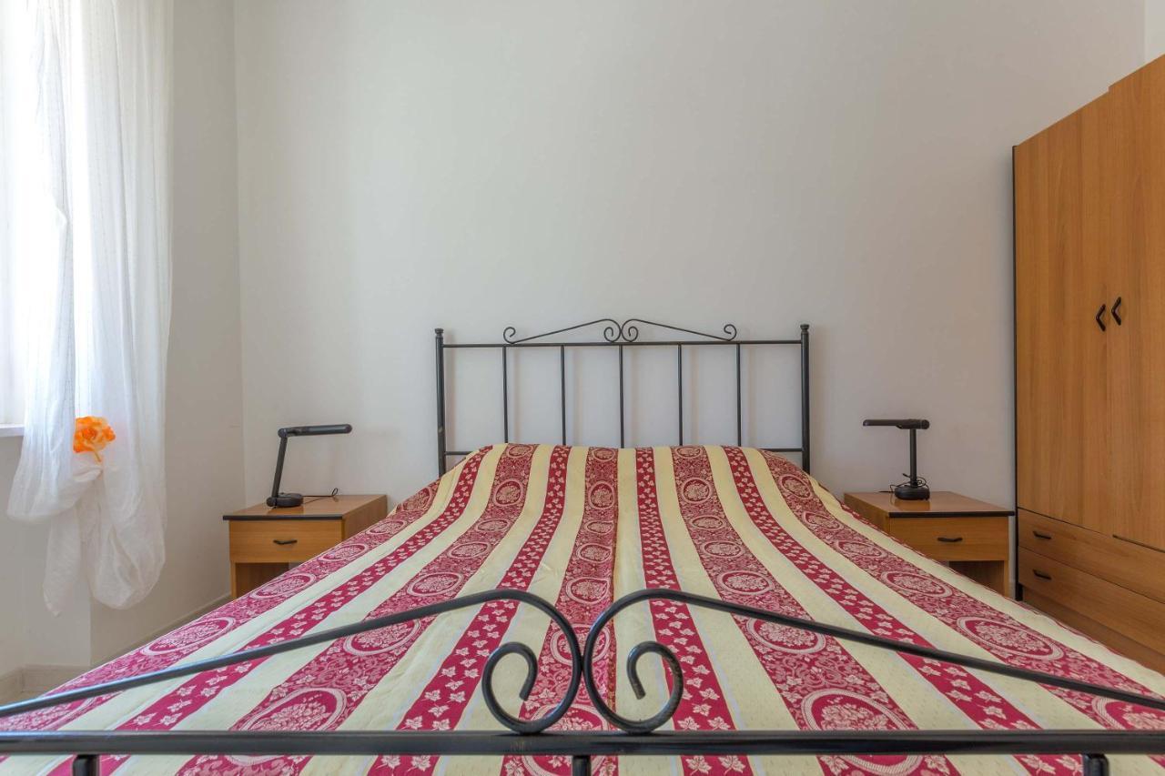 Il Bacio Del Sole By Barbarhouse Apartment เวียสเต ภายนอก รูปภาพ